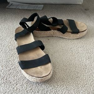 Espadrilles